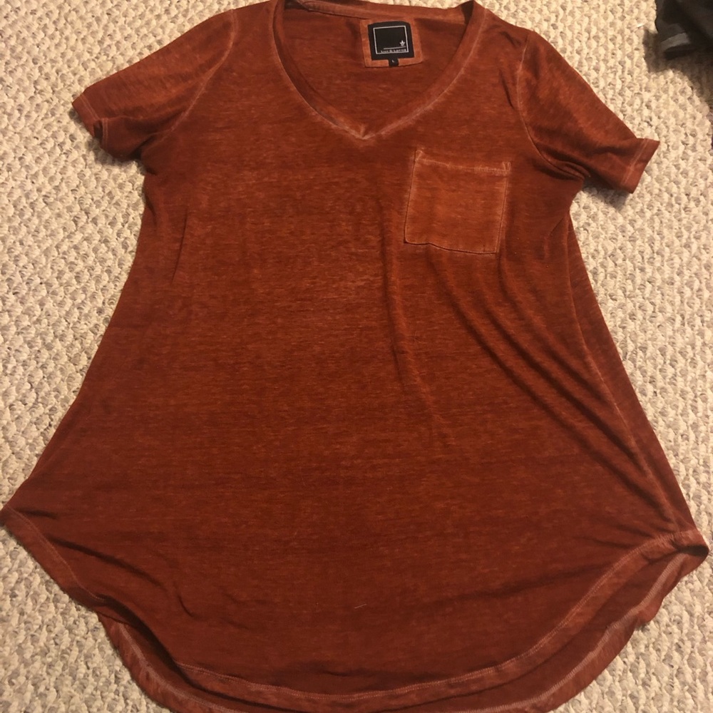 Lilly and Lottie v-neck tee